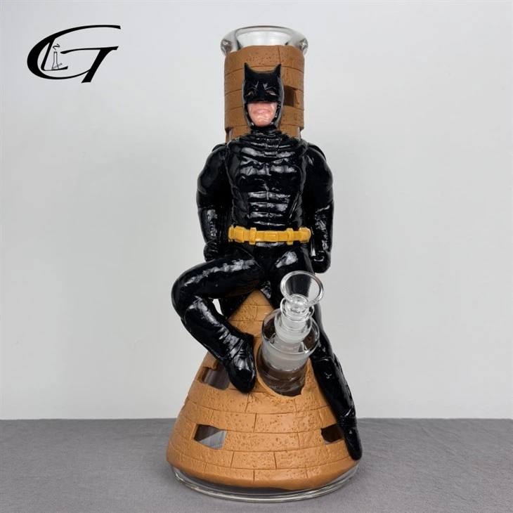 Painted Glass Bong (3)